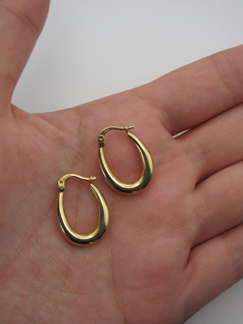 14K Solid Gold Oval Hoop Earrings
