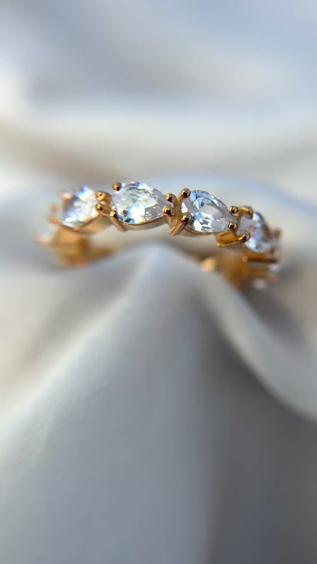 Pear Eternity Band